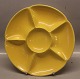 Royal 
Copenhagen 
Aluminia 
Faience Round 
dish 27.5 cm, 
gul, confetti, 
Susanne Trace 
og age and use
