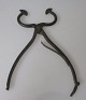 Sugar tongs, 
iron, 19th 
century. 
Denmark. L .: 
22 cm. With 
spring and 
lock.