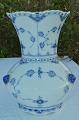 Royal 
Copenhagen 
porcelain, Blue 
fluted full 
lace, rare vase 
no. 1197, 
Height 22 cm. 
1. Quality, ...