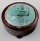 Just Andersen style : Powder box in bronze. Art deco. Lid decorated with mother 
and child, ceramics in relief.