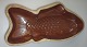 Fish form, 19th 
century. 
Schleswig - 
Holstein. Brown 
glazed pottery. 
L .: 35.5 cm.