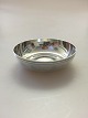 Anton Michelsen 
Sterling Silver 
Nut/Saltdish.
Measures 6.5 
cm dia, 2 cm H. 
(2 9/16" dia, 0 
...