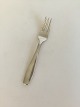 Georg Jensen 
Stainless 
'Plata' Cake 
Fork. Measures 
15 cm / 5 29/32 
in.