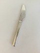 Georg Jensen 
Stainless New 
York 
Dinnerknife, 
with cutblade 
21 cm L (8 
17/64") Matt