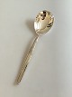 KJA Capri 
Servingspoon 17 
cm L (6 11/16")