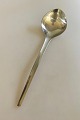 Georg Jensen 
Stainless 
'Tuja' 
Servingspoon 
24.2 cm L (9 
17/32").