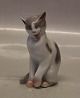Bing and 
Grondahl B&G 
2466 Cat 
sitting 12 cm 
Marked with the 
three Royal 
Towers of 
Copenhagen. ...