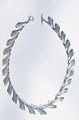 Necklace 
Sterling 925s. 
Length 41 cm. 
Weight 23 
grams. Fine 
condition, 
normal signs of 
use.