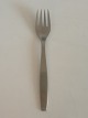 Georg Jensen 
Stainless 
Holiday I 
Dinner Fork. 
Measures 19.1 
cm / 7 33/64 
in.