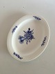 Royal 
Copenhagen Blue 
Flower Braided 
Oval DishNo 
8017. Measures 
37 x 29 cm (14 
9/16 x 11 27/64 
in).