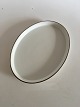 Royal 
Copenhagen 
Domino Oval 
Serving Platter 
No 14907. 36.5 
cm (14 2/5")