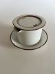 Royal 
Copenhagen 
Domino Gravy 
Bowl on Foot No 
14916. 11.5 cm 
(4 1/2")
