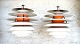 Poul Henningsen: "Kontrast". Et par pendler med hvid- og orangelakerede lameller 
af metal.