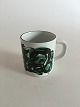 Royal 
Copenhagen 
Small Annual 
Mug 1987. 
Designed by 
Mogens 
Andersen. 
Measures 7.5 cm 
/ 2 61/64 in.