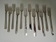 Hans Hansen. 
Sterling (925). 
Arvesölv 17. 
dinner forks. 
Length 18 cm.