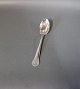 Dessert spoon 
in Saxon, 
hallmarked 
silver.
18 cm.
Ask for number 
in stock. All 
silver will be 
...