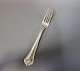Lunch fork in 
Saxon, 
hallmarked 
silver.
17,5 cm.
Ask for number 
in stock. All 
silver will be 
...
