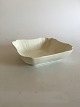 Royal 
Copenhagen 
Josephine Creme 
Curved 
Vegetable Bowl. 
21 x 21 x 6 cm.