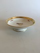 Royal 
Copenhagen 
Golden Basket 
Cake Bowl on 
Foot No 9269. 
5.5 x 17.3 cm 
(2 11/64" x 6 
57/64")