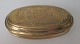 Dutch tobacco 
tin in brass, 
18th century. 
Engraved 
scenery with 
drinking 
people. With 
the text: ...
