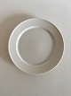 Royal 
Copenhagen 
White Domino 
Dinner Plate. 
No 14924. 
Measures 24 cm 
/ 9 29/64 in.