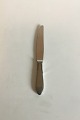 Georg Jensen 
Stainless 
Mitra, Luncheon 
Knife (Short 
Handle) 
Measures 20,3 
cm / 8 in..