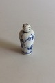 Royal 
Copenhagen Blue 
Fluted Pepper 
Shaker no. 439.
Measures 5,8cm 
/ 2 1/4".
