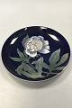 Royal 
Copenhagen 
Motif plate 
with Flowers No 
1482/1125. 
Measures 25 cm 
/ 9 27/32 in.
