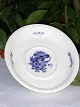 Royal 
Copenhagen 
porcelain.Blue 
flower braided 
Royal 
Copenhagen. 
Stand no. 8071. 
For sauce boat. 
...