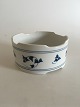 Royal 
Copenhagen 
Noblesse Tea 
Pot Warmer 
without Lid No 
15147. 16.5 x 8 
cm.