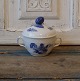 Royal 
Copenhagen Blue 
Flower sugar 
bowl 
No. 8142
Height 13 cm. 
Factory first 
- dkk 275.- ...