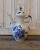 Royal 
Copenhagen Blue 
Flower small 
coffee pot 
No. 1517, 
Factory third 
Height 23 cm.