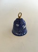 Bing & Grondahl 
Small Christmas 
Bell 1990.
Measures 9cm / 
9 1/2"
The motif is 
the same as ...