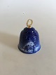 Bing & Grondahl 
Small Christmas 
Bell 2004
Measures 9cm / 
9 1/2"
The motif is 
the same as ...