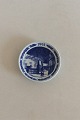 Royal 
Copenhagen 
Christmas 
Plaquette 1993
Measures 8cm / 
3 1/7".