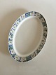 Royal 
Copenhagen 
Wilde Rose Oval 
Tray No 374. 30 
cm (11 13/16")