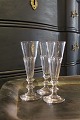 Old French 
champagne flute 
in crystal 
glass. 
(1 pcs. 
Available) H: 
17.5cm. 
dia.:5,5cm.