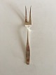 Hans Hansen 
Charlotte 
Sterling Silver 
Meat Fork. 
Measures 20 cm 
/ 7 7/8 in.