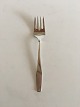 Hans Hansen 
Charlotte 
Sterling Silver 
Fish Fork. 
Measures 16.2 
cm / 6 3/8 in.