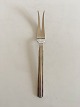 Hans Hansen 
Arvesølv No 18 
Sterling Silver 
Meat Fork. 20 
cm L (7 7/8")