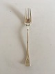 Hans Hansen 
Kristine 
Sterling Silver 
Dinner Fork. 
18.5 cm L (7 
9/32")