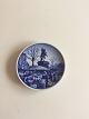 Royal 
Copenhagen 2010 
Plaquette No 47 
Flower Sellers 
8cm / 3 1/7"