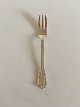Anton Michelsen 
Rosenborg 
Sterling Silver 
Cake Fork. 
Measures 13.6 
cm L. (5.35 
inch)")
