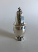 Georg Jensen 
Sterling Silver 
Grape Sugar 
Caster No 296. 
From 1933-1944. 
Weighs 264 
grams (9.35 ...