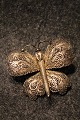 Old butterfly 
brooch in 
silver 
filigree.
Measure: 
6x5,5cm.