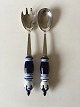 Rosenthal Blue 
Bjorn Wiinblad 
Siena Salad 
Serving Set in 
Ceramic and 
Stainless 
Steel. 27.5 cm 
L ...