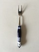 Rosenthal Blue 
Bjorn Wiinblad 
Siena Meat Fork 
in Ceramic and 
Stainless 
Steel. 20 cm L 
(7 7/8")