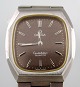 Omega Constellation, cal. 1387 vintage wristwatch.