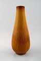 Large Rörstrand stoneware vase by Gunnar Nylund.
