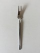 Obelisk Dinner 
Fork in 
Stainless 
Steel. 19 cm L 
(7 31/64").